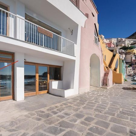 Casa Cinzia In Marina Di Corricella Villa Прочида Екстериор снимка